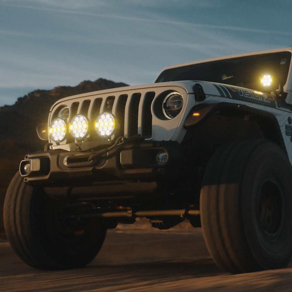 CR-14 PRO Dual-Action Combo Driving Lights