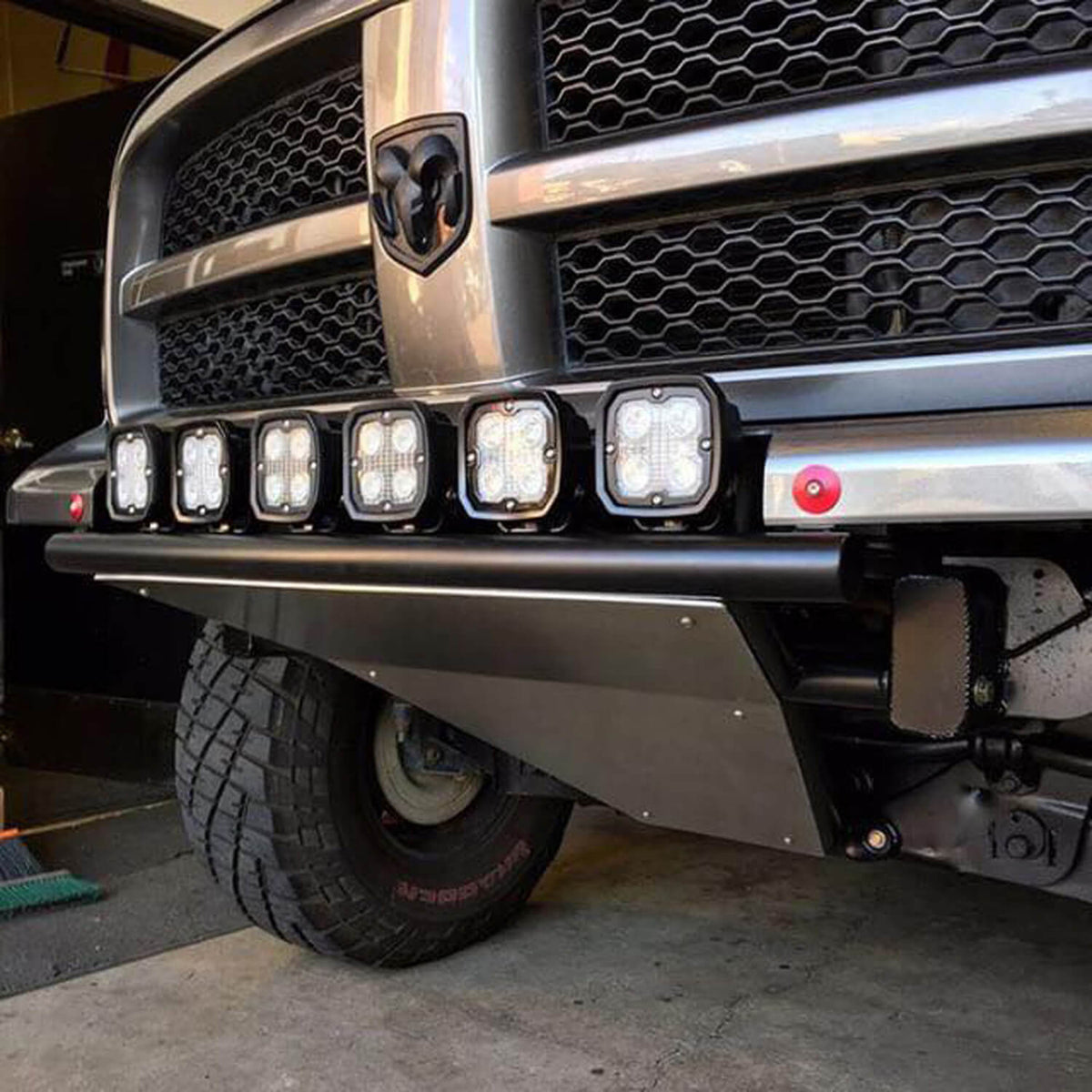 Duralux 4 Lampe de Travail LED Faisceau de 10°