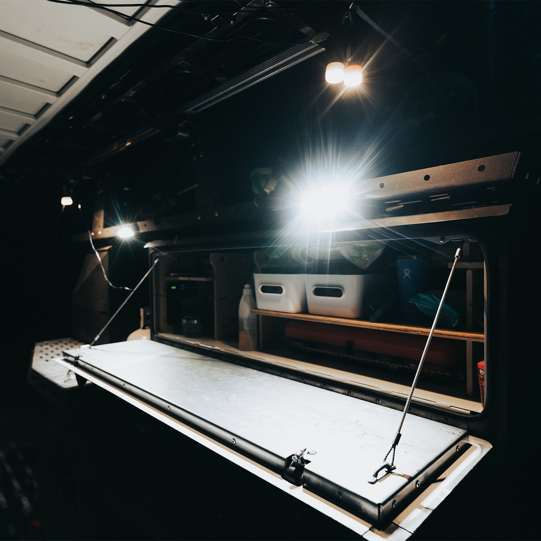 Lumière de scène LED à montage en surface 6"