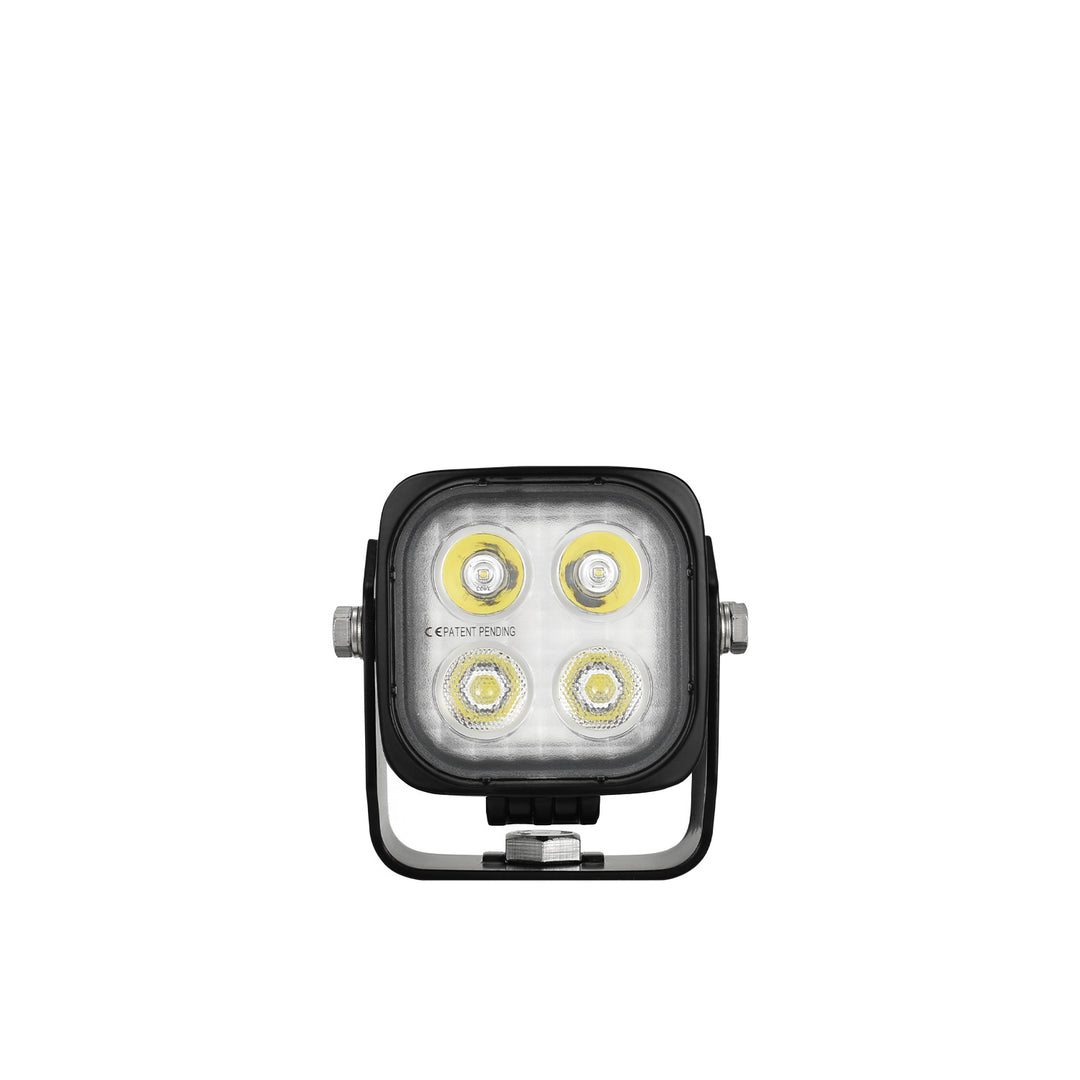 Luz de trabajo compacta Blacktips HD 4 LED