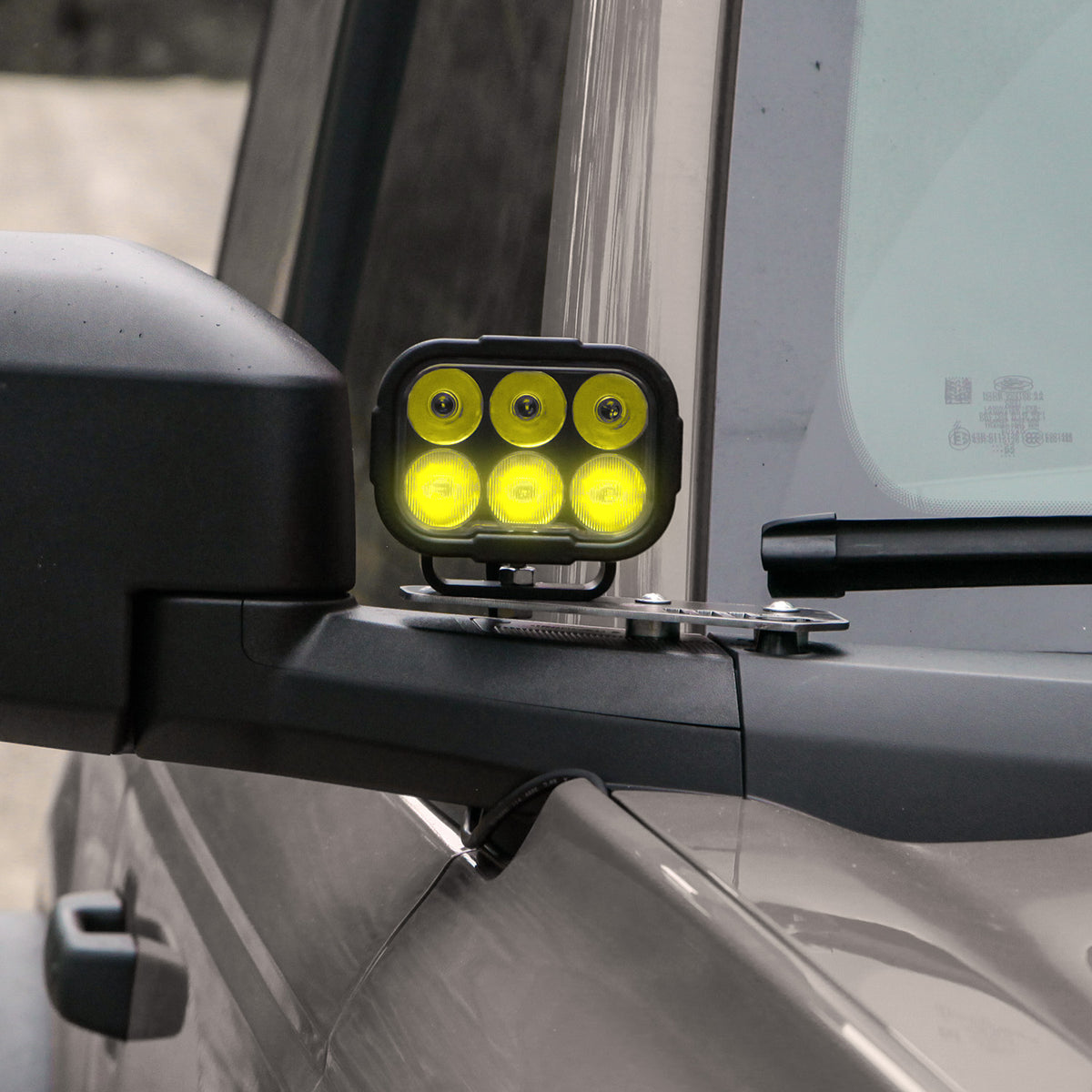 DURA PRO 6 Dual-Action Combo Driving Lights