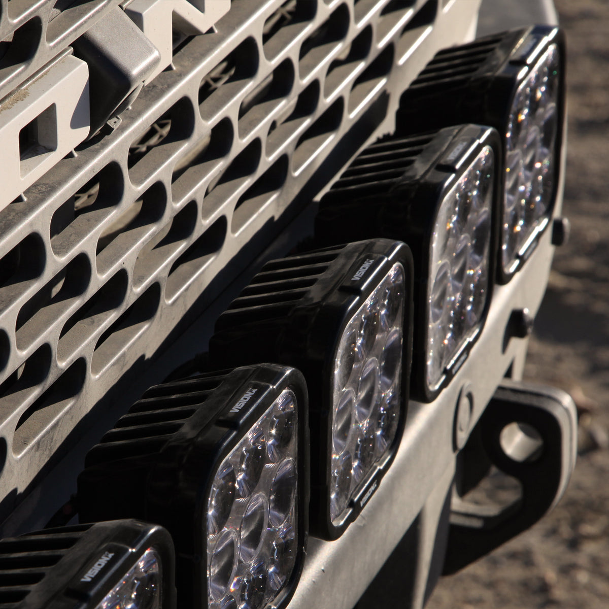 DURA PRO 9 Dual-Action Combo Driving Lights